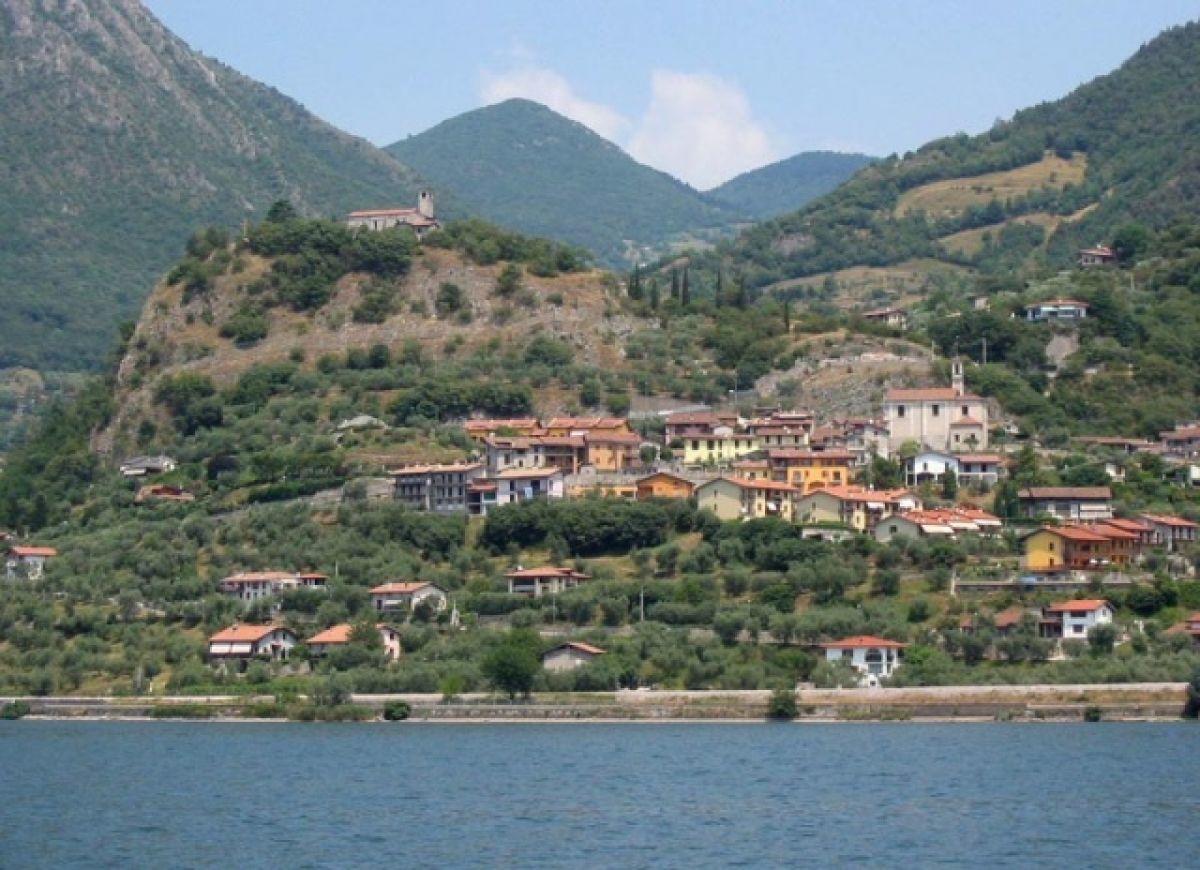 Casa Madali' - Nel Borgo Lägenhet Marone Exteriör bild